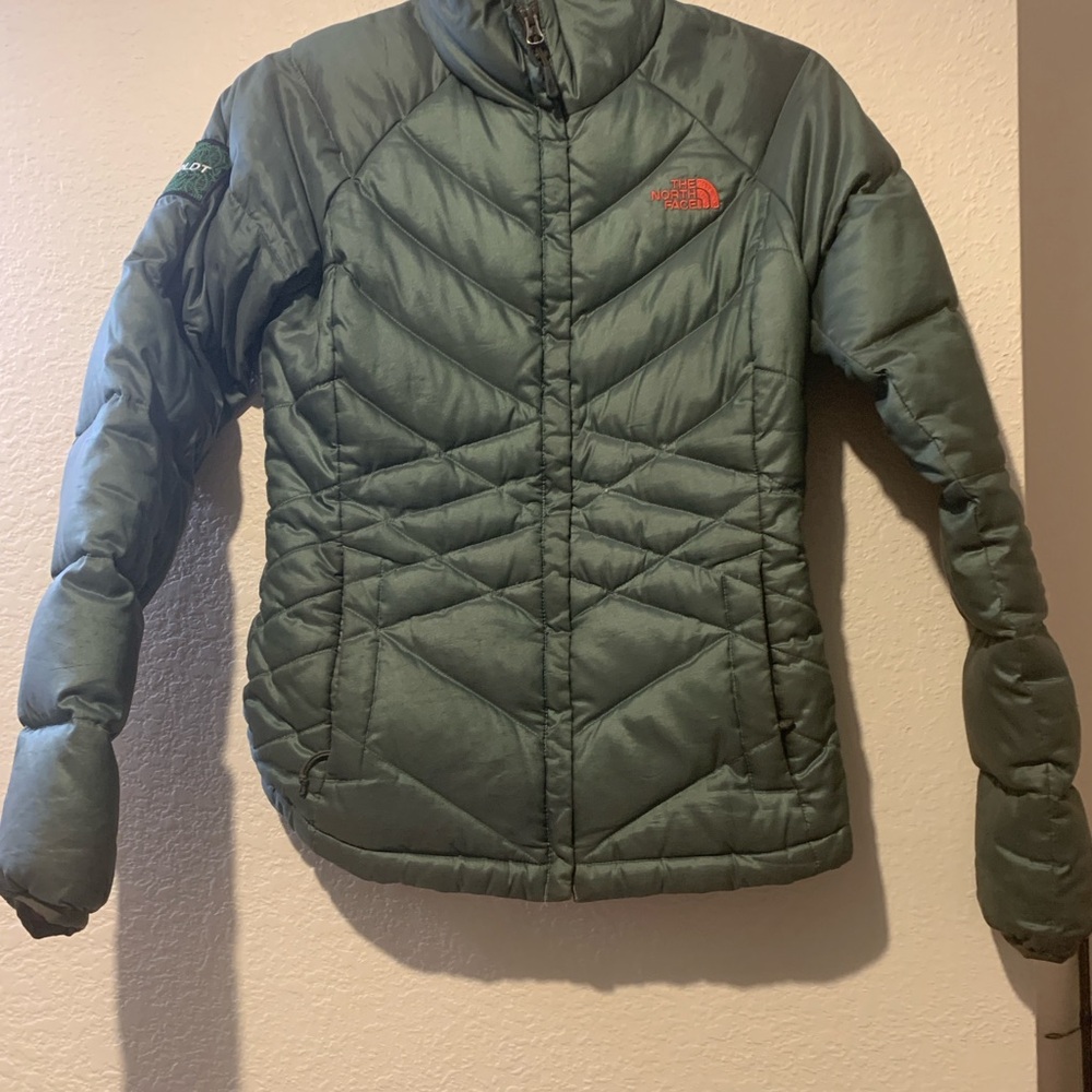 GREEN NORTH FACE DOWN JACKET